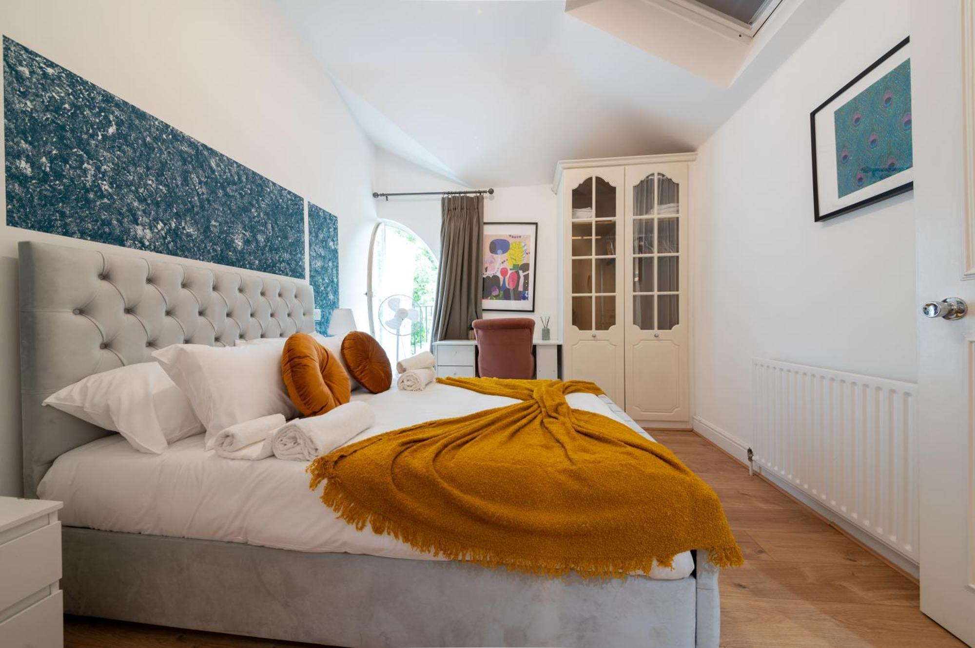 Modern 3 Beds 2 Baths Abbey Rd - St John'S Wood Appartement Londen Buitenkant foto