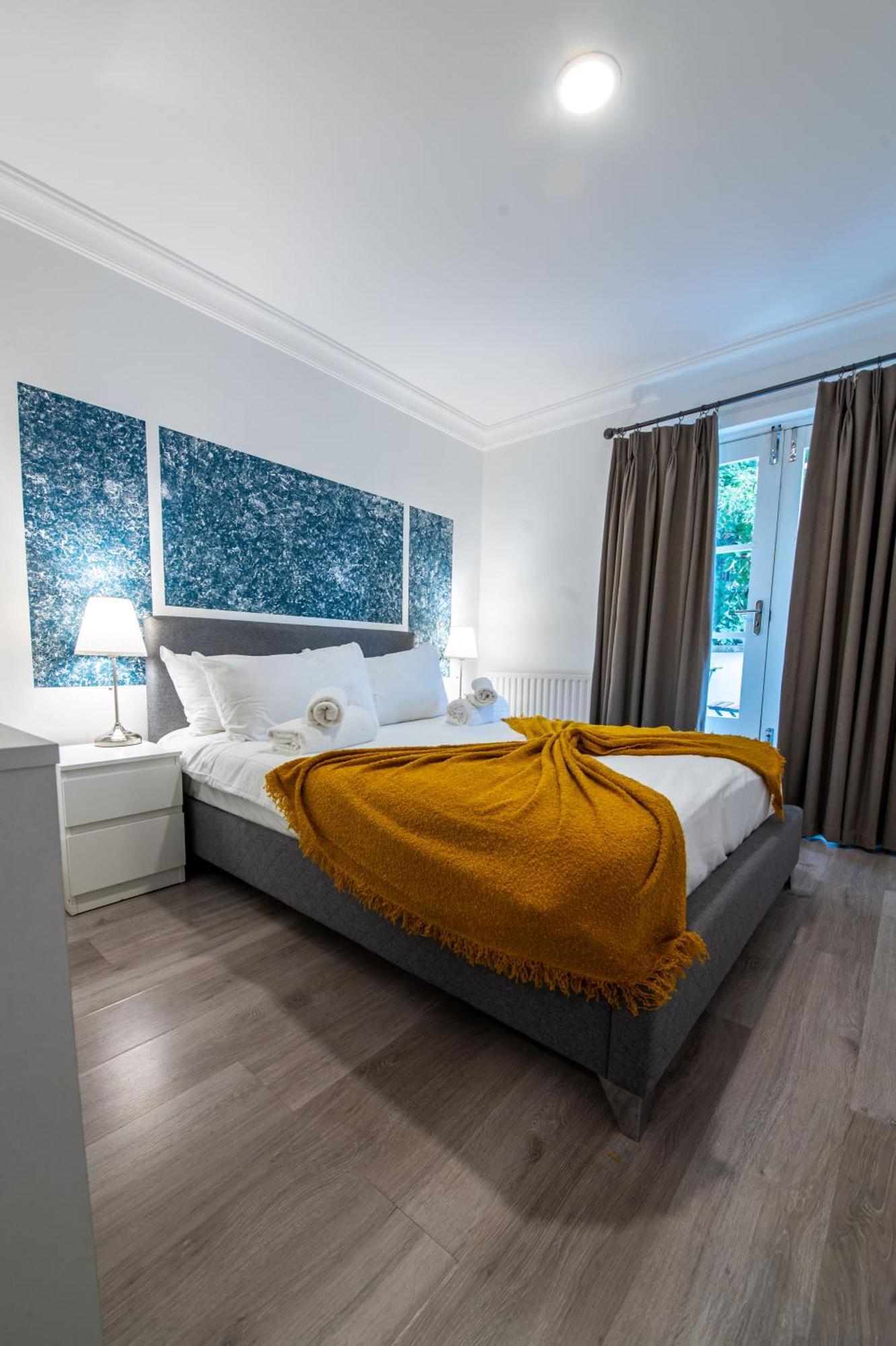 Modern 3 Beds 2 Baths Abbey Rd - St John'S Wood Appartement Londen Buitenkant foto