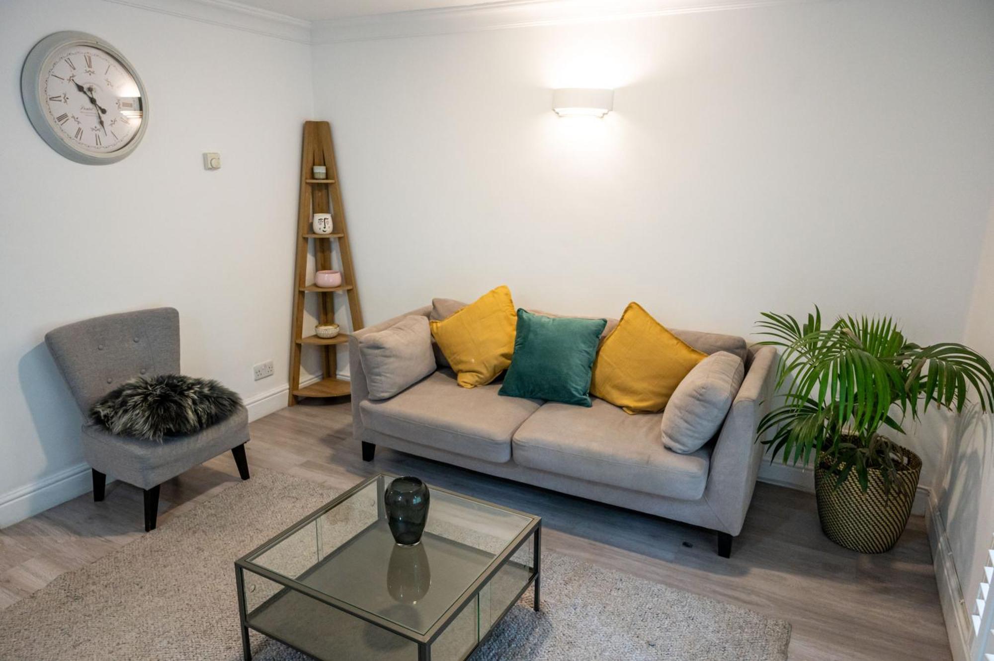 Modern 3 Beds 2 Baths Abbey Rd - St John'S Wood Appartement Londen Buitenkant foto